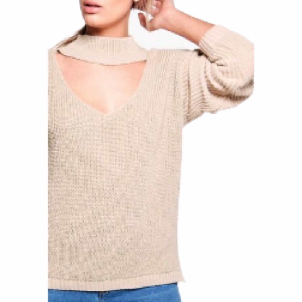 Boohoo Plus Sweater V neck Choker detail jumper